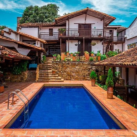 La Serrana Hostal Spa Socorro Ngoại thất bức ảnh