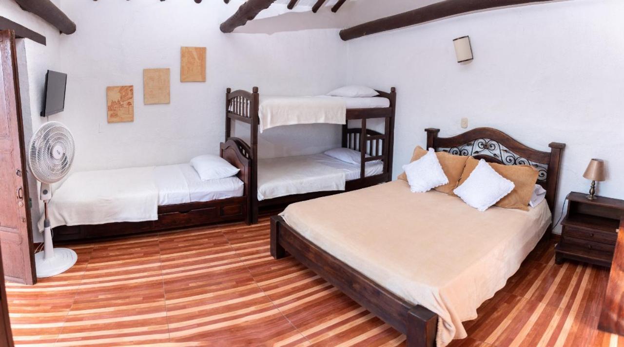 La Serrana Hostal Spa Socorro Ngoại thất bức ảnh
