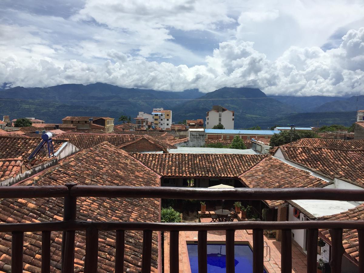 La Serrana Hostal Spa Socorro Ngoại thất bức ảnh