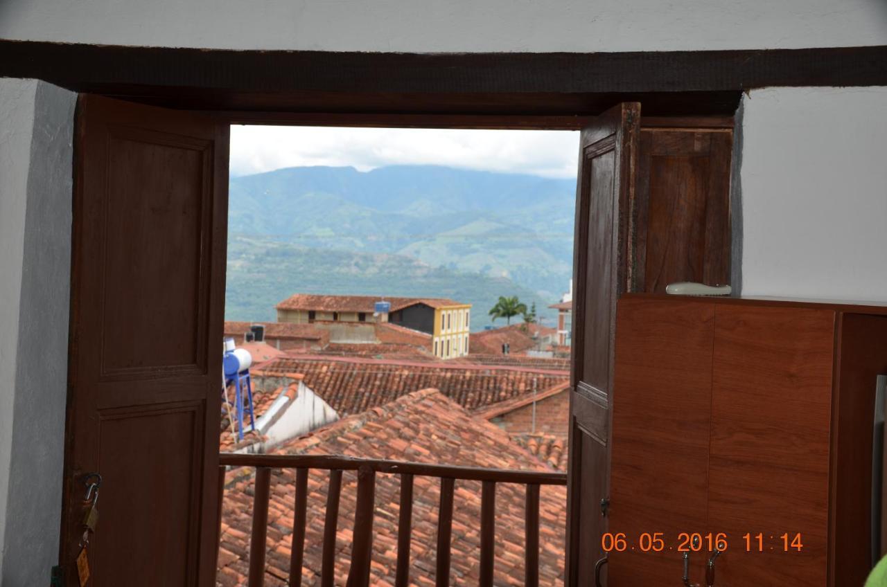 La Serrana Hostal Spa Socorro Ngoại thất bức ảnh